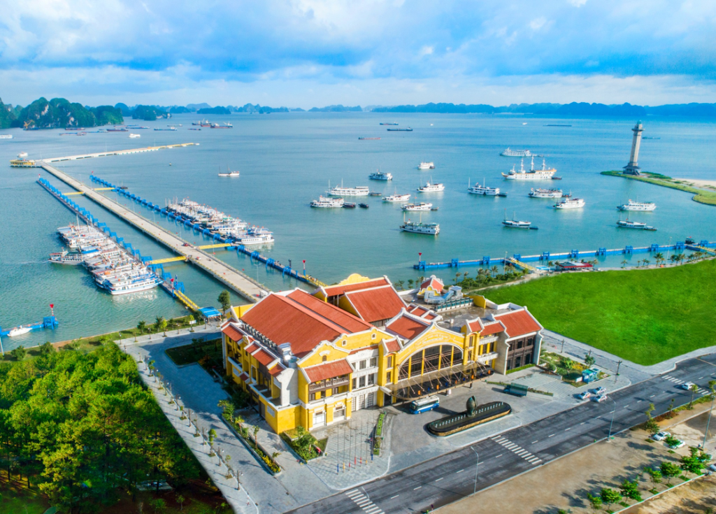 Ha Long Diamond Cruise Entrance Ticket Fee Of Ha Long Bay Guide Ha Long Port