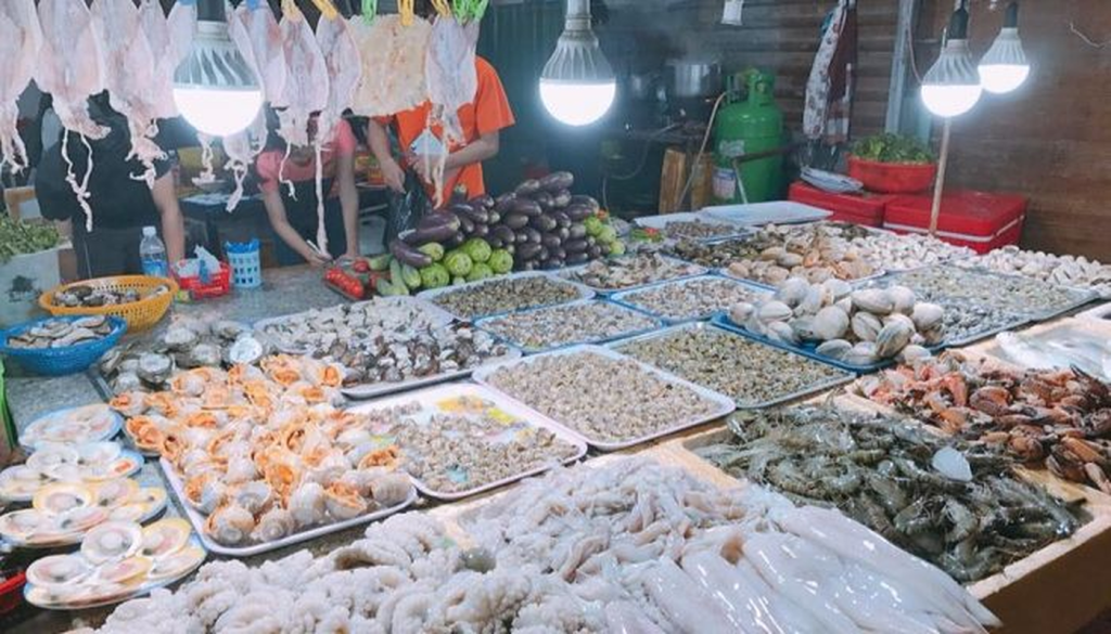 Ha Long Diamond Cruise Ha Long Shopping Guide Ha Long Seafood Market