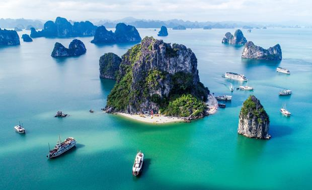 Ha Long Diamond Cruise Ha Long Traffic Overview Cruise Boat Ferry